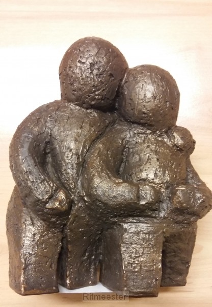 Beeld 12b mijn wereld 16 cm brons