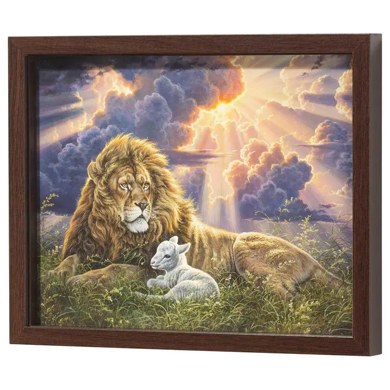Framed wall art Lion & Lamb