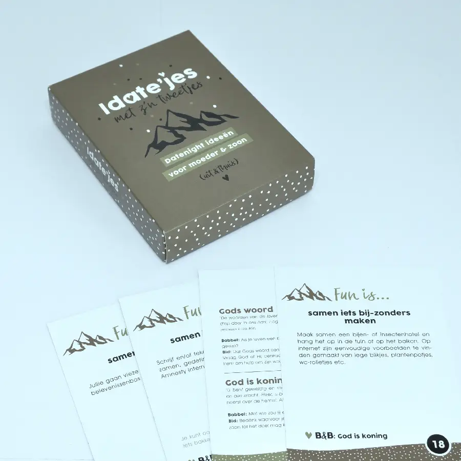 Idate?jes met z?n tweetjes moeder en zoo